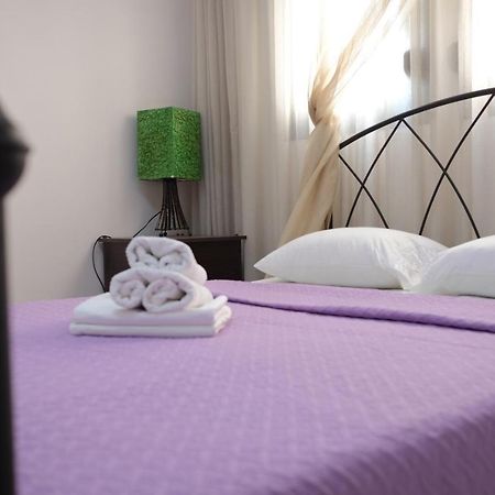 Irenes Apartment Kallithea  ภายนอก รูปภาพ