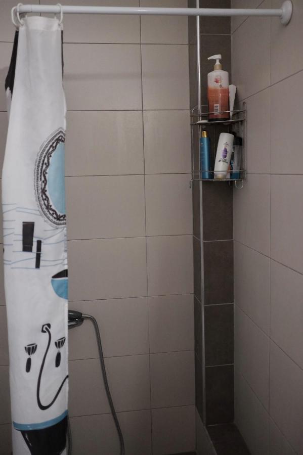Irenes Apartment Kallithea  ภายนอก รูปภาพ