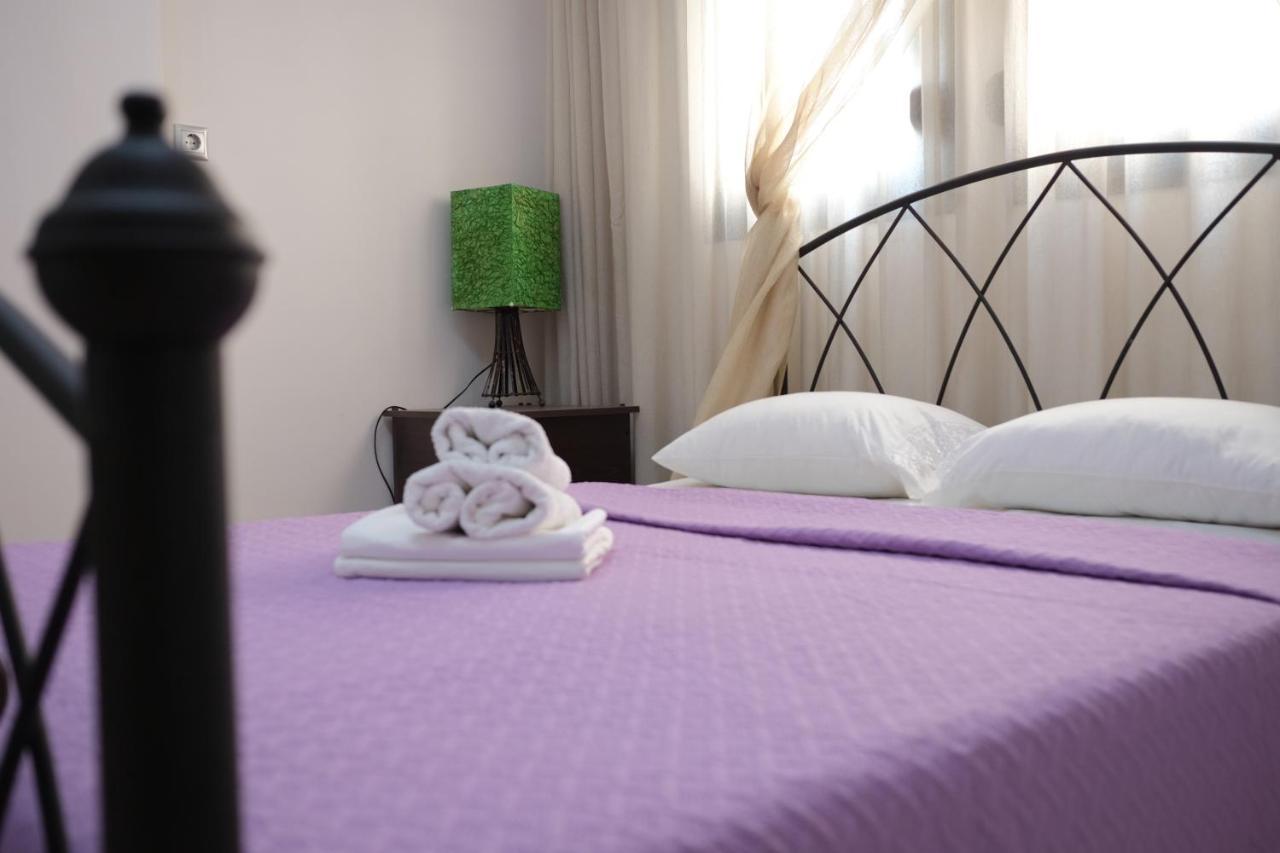 Irenes Apartment Kallithea  ภายนอก รูปภาพ