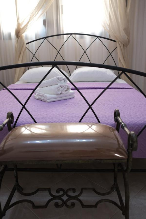 Irenes Apartment Kallithea  ภายนอก รูปภาพ