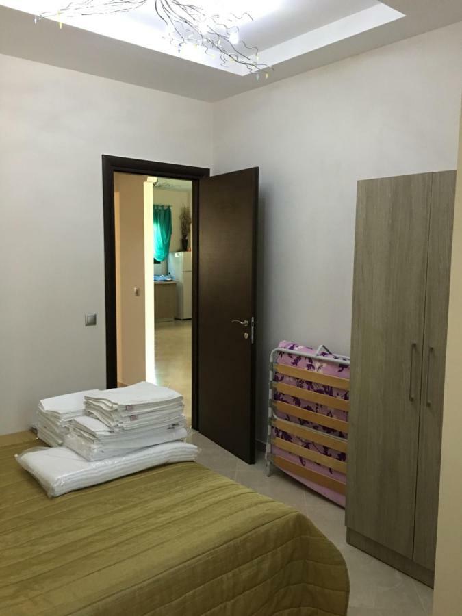 Irenes Apartment Kallithea  ภายนอก รูปภาพ